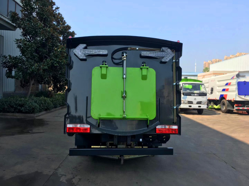 ����С������5����·܇-5����·܇�r��-������܇�W(w��ng)