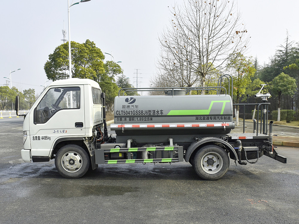 С�͞�ˮ܇-����3��С�͞�ˮ܇-����ӯͨ