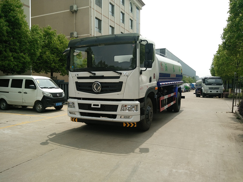 15噸灑水車廠家,15噸灑水車價格,東風15噸灑水車廠家價格,程力灑水車,銷售公司 15噸灑水車廠家,15噸灑水車價格,東風15噸灑水車廠家價格,程力灑水車,銷售公司