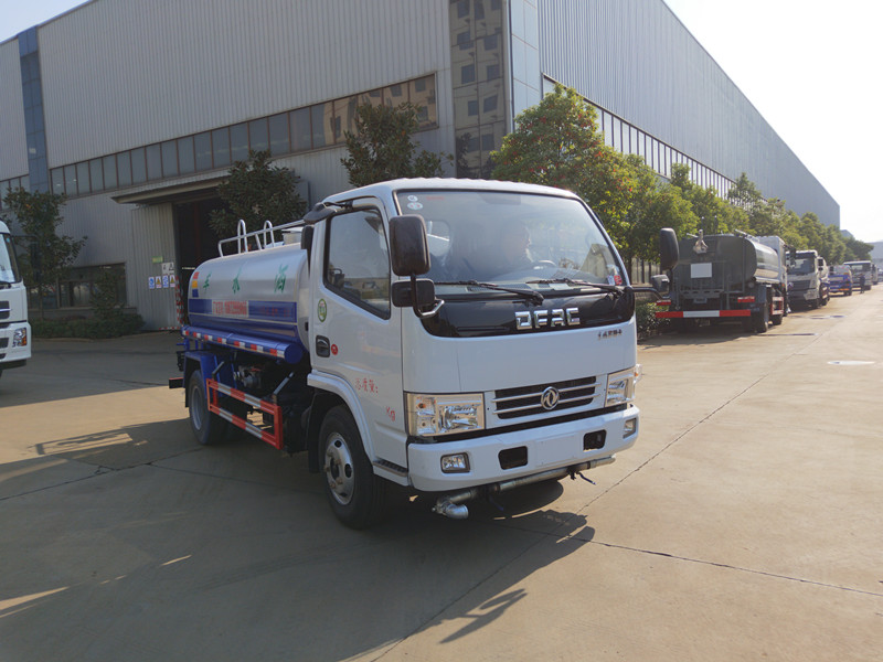 雙鴨山灑水車銷售價格報價,東風灑水車產品價格 雙鴨山灑水車銷售價格報價,東風灑水車產品價格