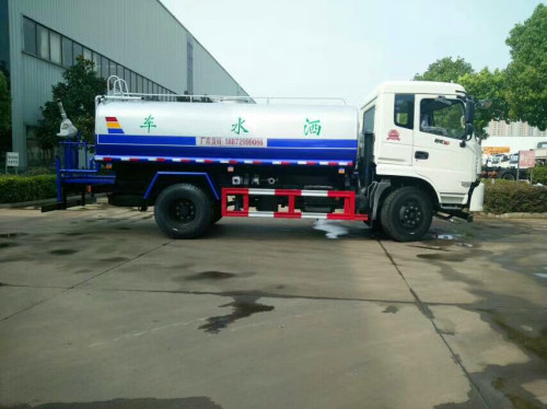 山東灑水車廠家 山東灑水車廠家