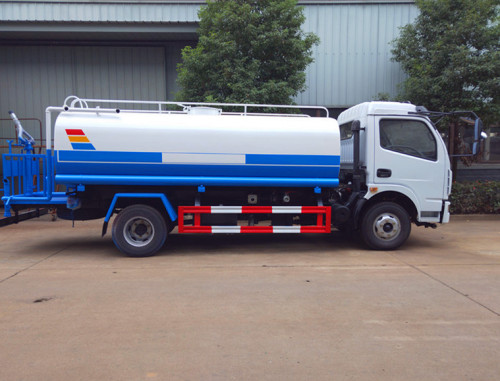 程力灑水車廠家 程力灑水車廠家