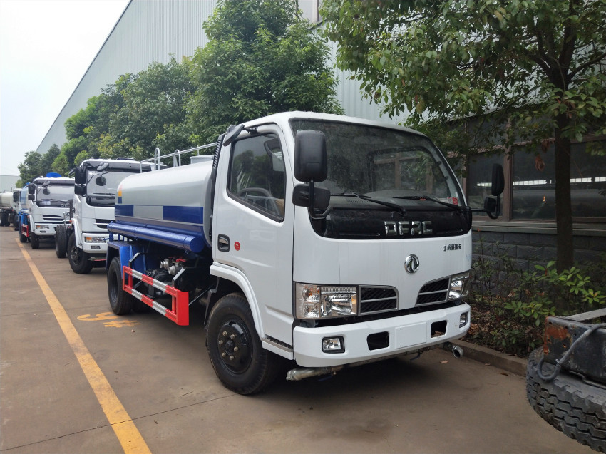 那里有賣灑水車的,程力集團灑水車生產制造有限公司 那里有賣灑水車的,程力集團灑水車生產制造有限公司