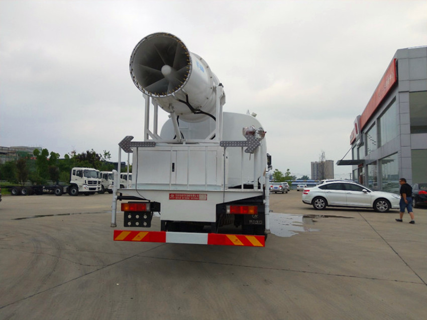 東風天龍后八輪多功能抑塵車-霧炮車-湖北程力 東風天龍后八輪多功能抑塵車-霧炮車-湖北程力