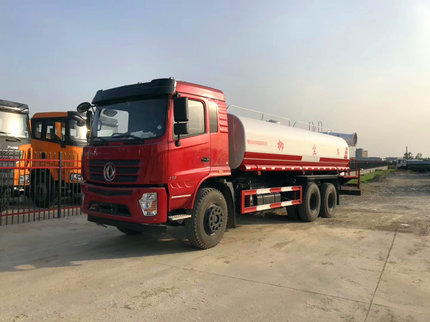 購(gòu)買(mǎi)灑水車 購(gòu)買(mǎi)灑水車