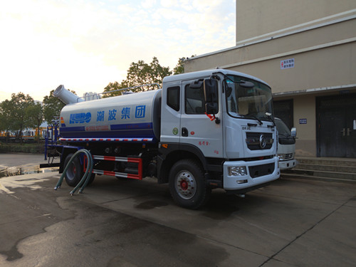 東風15噸多功能灑水噴灑車 -湖北程力灑水車生產(chǎn)制造 東風15噸多功能灑水噴灑車 -湖北程力灑水車生產(chǎn)制造