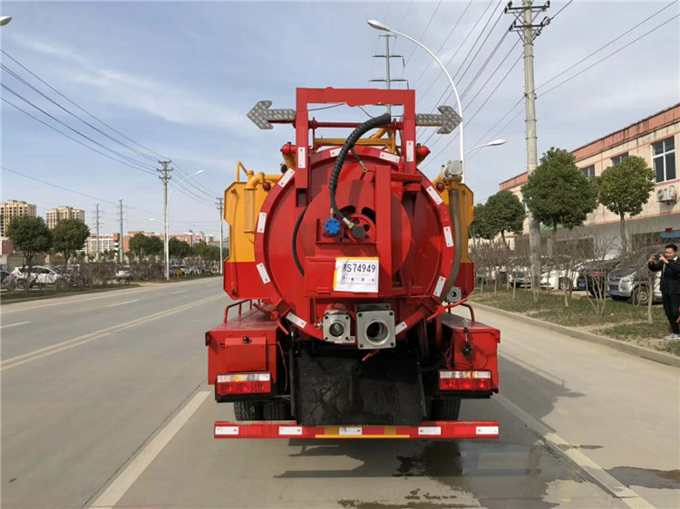 10方清洗吸污車價格 疏通吸污兩用車 下水道疏通車廠家直銷 10方清洗吸污車價格 疏通吸污兩用車 下水道疏通車廠家直銷