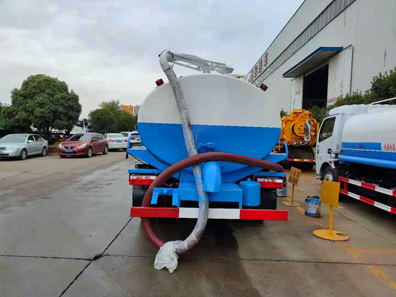 新款吸糞車,高壓清洗車-管道搜通車廠家直銷 新款吸糞車,高壓清洗車-管道搜通車廠家直銷