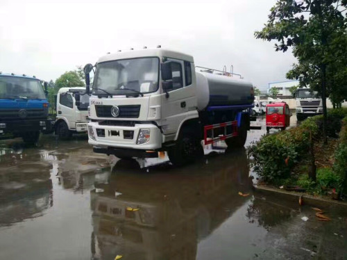 東風12噸灑水車,產品參數配置-湖北程力12噸灑水車價格報價-程力集團 東風12噸灑水車,產品參數配置-湖北程力12噸灑水車價格報價-程力集團