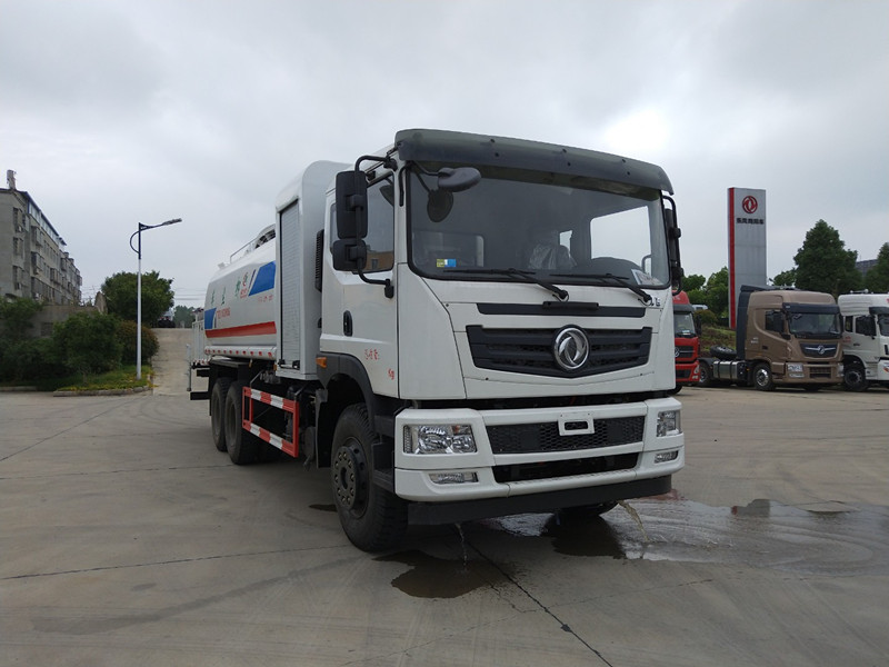 東風(fēng)T5后雙橋霧炮車價格 東風(fēng)T5后雙橋霧炮車價格