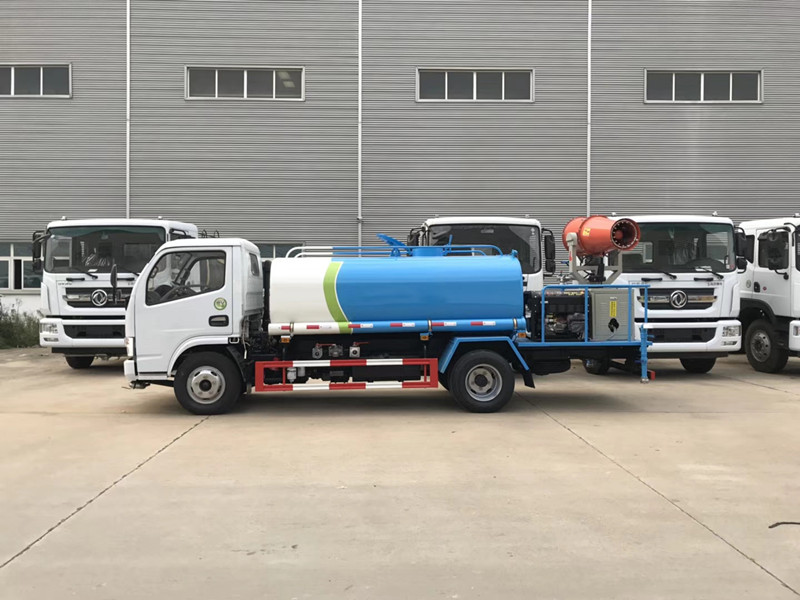 綠化灑水車 道路灑水車報價 福瑞卡灑水車 綠化灑水車 道路灑水車報價 福瑞卡灑水車