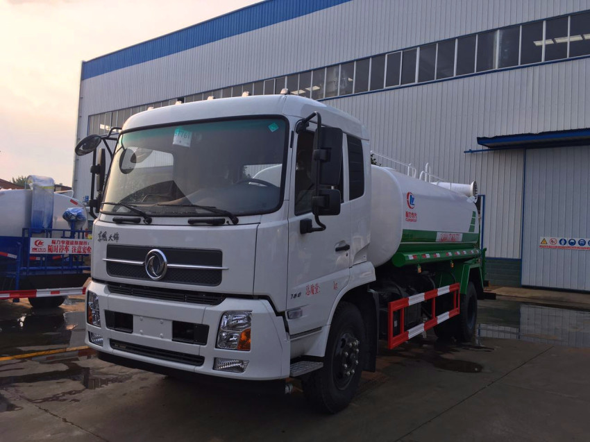 天錦灑水車廠家促銷,綠化灑水車圖片 天錦灑水車廠家促銷,綠化灑水車圖片