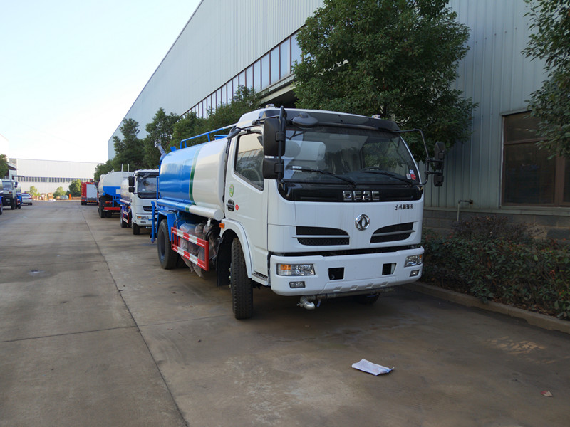 灑水車(chē)型號(hào) 藍(lán)牌灑水車(chē)價(jià)格報(bào)價(jià) 國(guó)五灑水車(chē)價(jià)格 灑水車(chē)型號(hào) 藍(lán)牌灑水車(chē)價(jià)格報(bào)價(jià) 國(guó)五灑水車(chē)價(jià)格