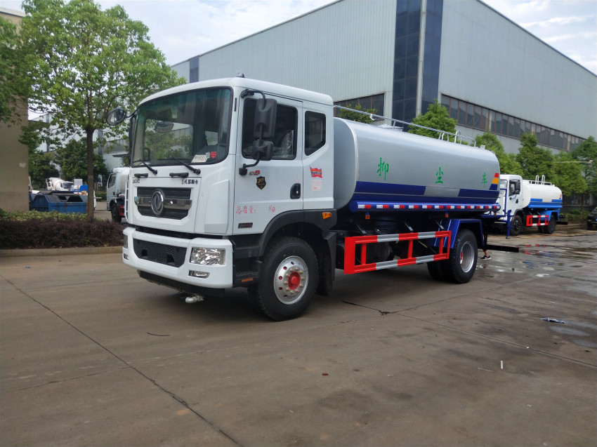 綠化噴灑車多少錢一輛 15立方灑水車價格報價-程力灑水車生產(chǎn)廠家 綠化噴灑車多少錢一輛 15立方灑水車價格報價-程力灑水車生產(chǎn)廠家