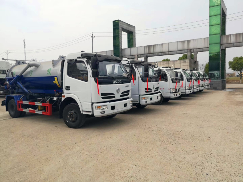 東風多利卡吸污車-3-4立方吸污車價格報價-程力吸污車銷售直銷 東風多利卡吸污車-3-4立方吸污車價格報價-程力吸污車銷售直銷