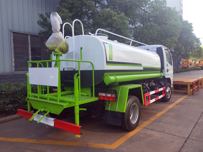 5噸灑水車多少錢-5噸灑水車多少錢一輛-程力集團 5噸灑水車多少錢-5噸灑水車多少錢一輛-程力集團