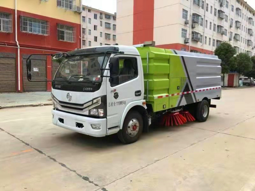 東風多利卡洗掃車-8噸洗掃車廠家價格報價-程力洗掃車生產(chǎn)廠家 東風多利卡洗掃車-8噸洗掃車廠家價格報價-程力洗掃車生產(chǎn)廠家