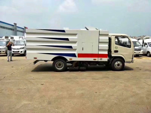 東風多利卡5方吸塵車-東風5方吸塵車廠家價格報價-湖北程力吸塵車生產(chǎn)廠家 東風多利卡5方吸塵車-東風5方吸塵車廠家價格報價-湖北程力吸塵車生產(chǎn)廠家