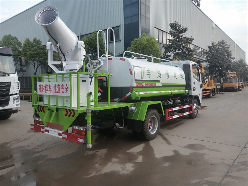 5方灑水車(chē) 5方灑水車(chē)