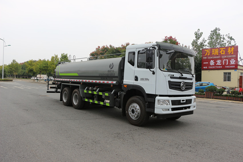 東風(fēng)大型多功能抑塵車-灑水車-20噸多功能霧炮車生產(chǎn)廠家 東風(fēng)大型多功能抑塵車-灑水車-20噸多功能霧炮車生產(chǎn)廠家