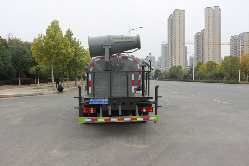5噸重汽霧炮車 5噸重汽霧炮車