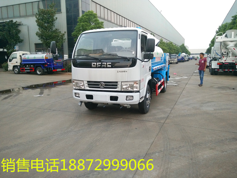 5噸灑水車-5方灑水車-廠家-價格-報價-東風灑水車生產(chǎn)廠家 5噸灑水車-5方灑水車-廠家-價格-報價-東風灑水車生產(chǎn)廠家