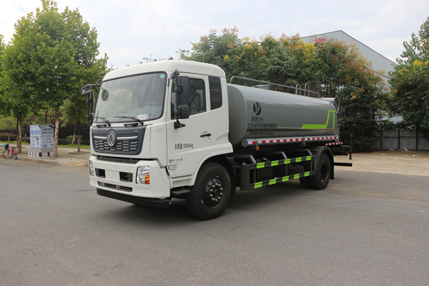 15噸灑水車 15噸灑水車