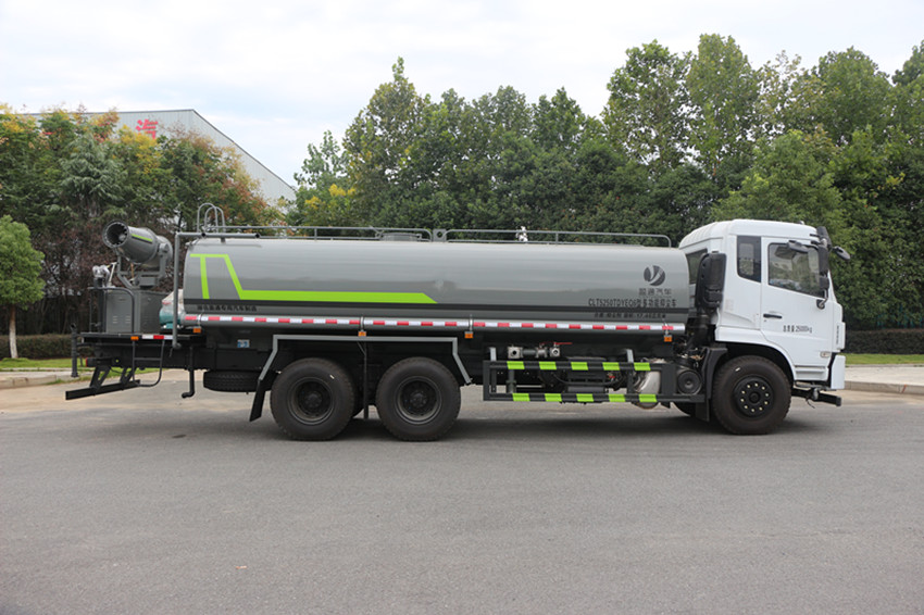 20噸灑水車 20噸灑水車