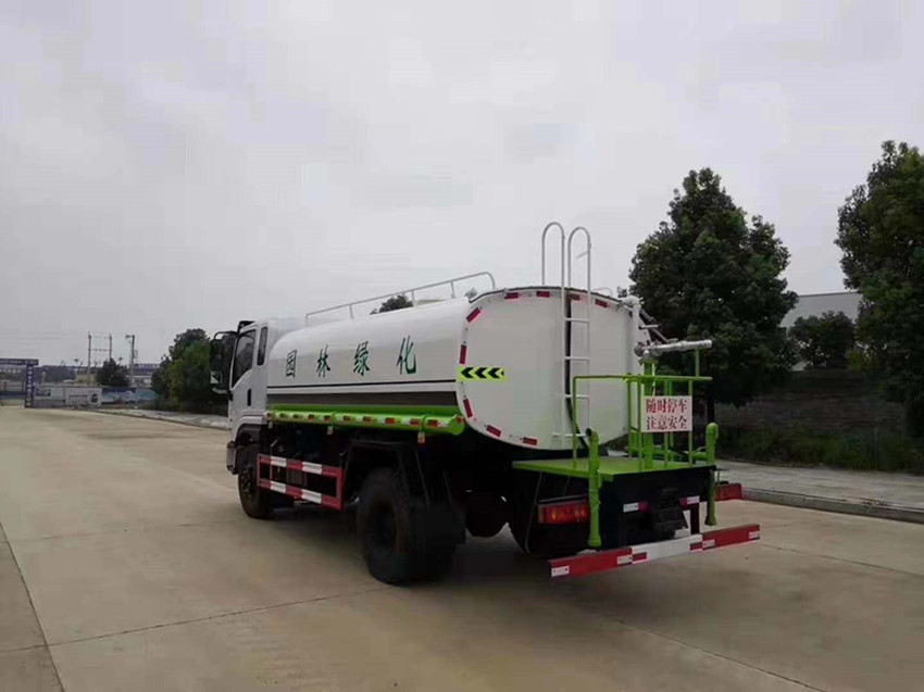 道路灑水車(chē) 道路灑水車(chē)