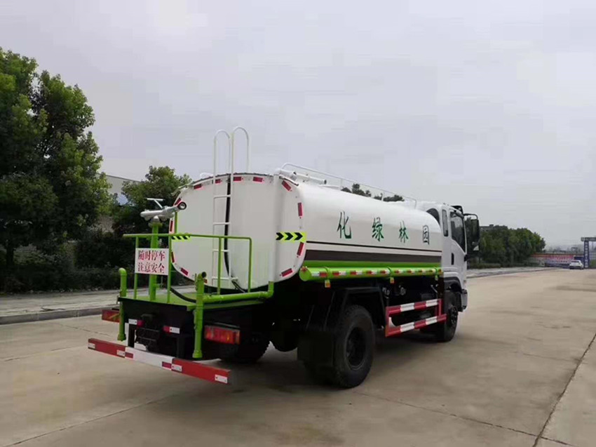 道路灑水車(chē) 道路灑水車(chē)