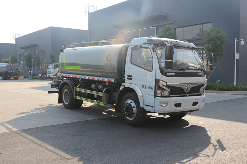 一臺10噸灑水車多少錢-程力灑水車廠家 一臺10噸灑水車多少錢-程力灑水車廠家