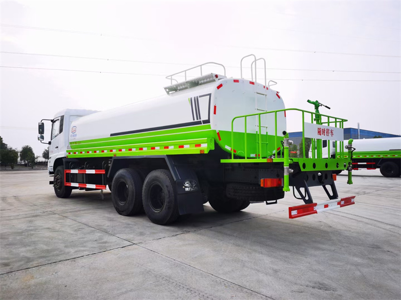 程力灑水車 程力灑水車