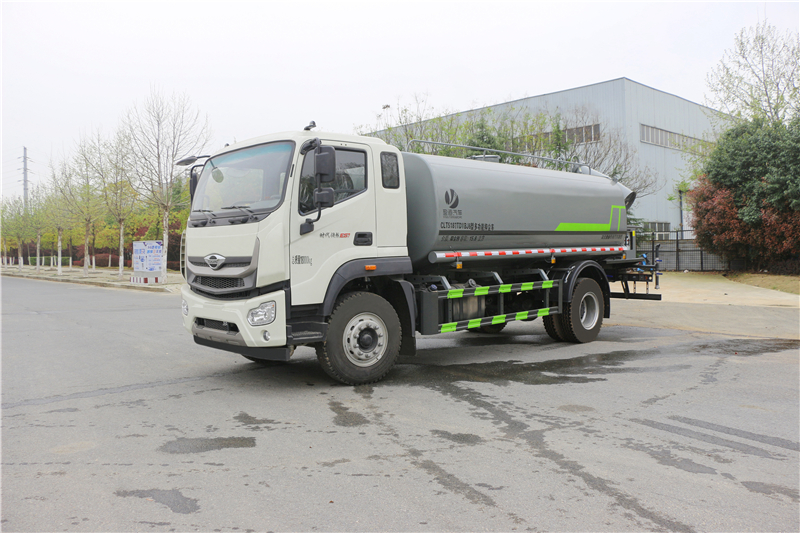 福田瑞沃14噸灑水車價格_圖片_參數(shù)-湖北盈通專用汽車有限公司 福田瑞沃14噸灑水車價格_圖片_參數(shù)-湖北盈通專用汽車有限公司