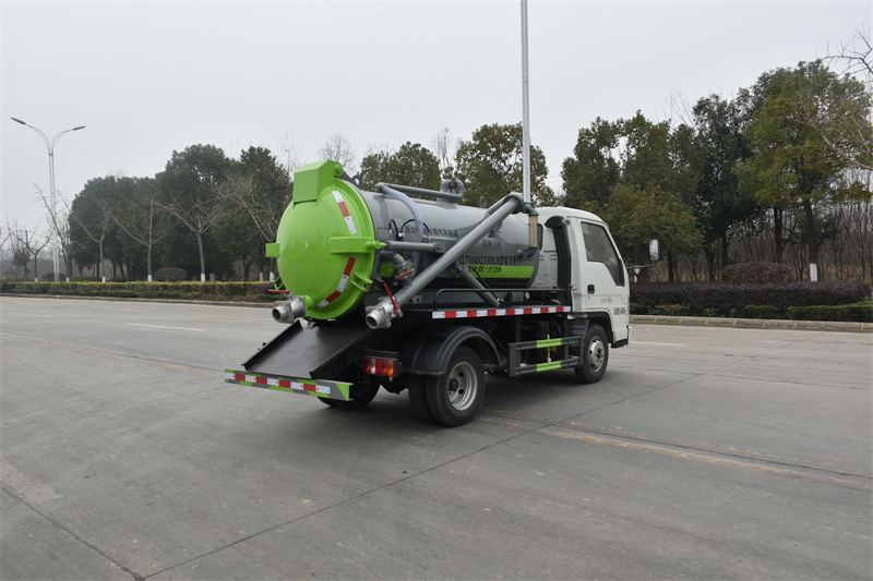 	 ����С��֮��2.5������܇�aƷ��B-����ӯͨ����܇�S��ֱ�N