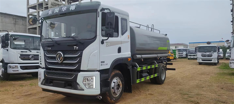 灑水車多少錢一輛--灑水車價格一覽:選擇實用的灑水車前一定要了解這些! 灑水車多少錢一輛--灑水車價格一覽:選擇實用的灑水車前一定要了解這些!