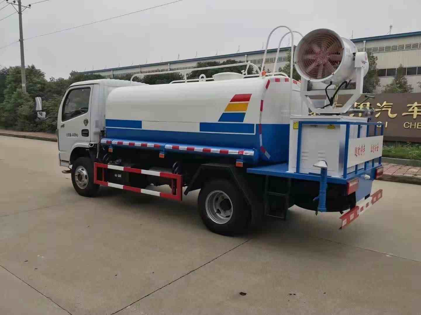 東風全系灑水車的配置詳情和參考價格