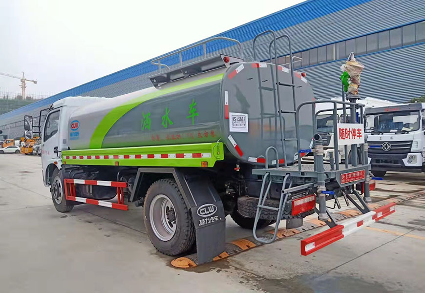 �|�L���𿨞�ˮ܇�󷽈D