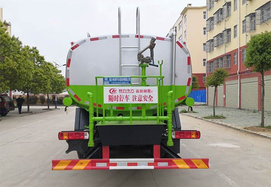 歐曼后雙橋18噸灑水車(chē)圖片