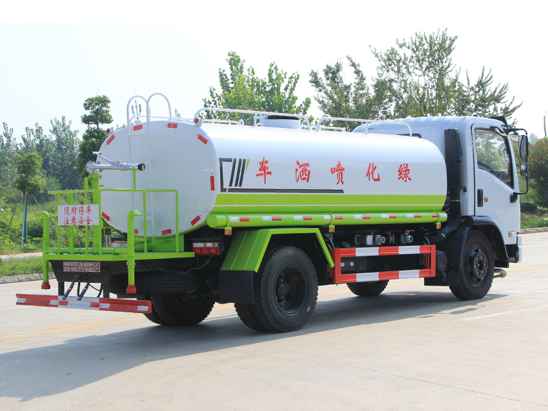 9.2噸灑水車