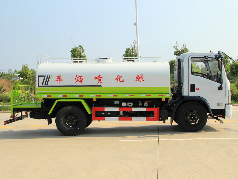 9.2噸灑水車
