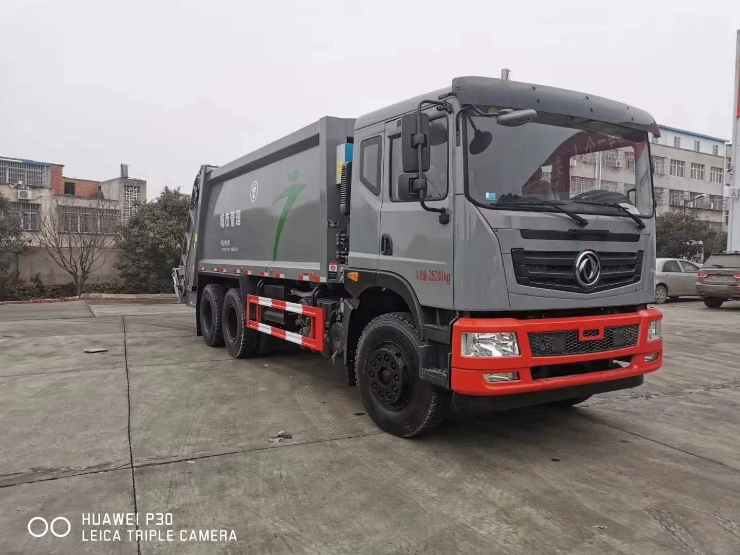 東風18方后裝壓縮垃圾車圖片 東風18方后裝壓縮垃圾車圖片